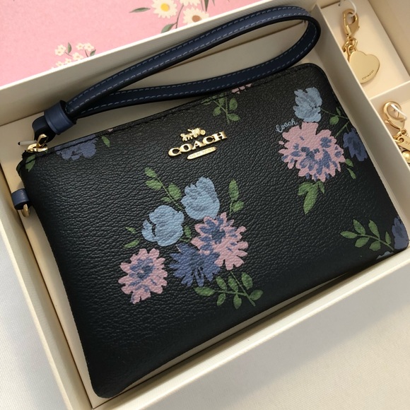 Floral Pattern With Peonies Womens New Design Purse Clutch Bag Card Holder New Fashion Wristlets Wallets